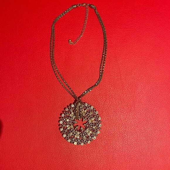 Beautiful cache necklace - Picture 3 of 11